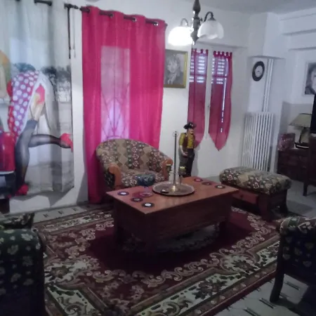 Bed & Breakfast D Hotes Le Labyrinthe Du Peintre *