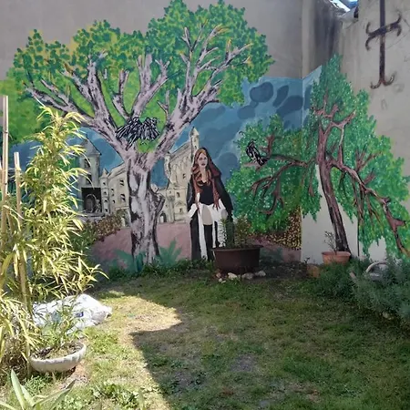 D Hotes Le Labyrinthe Du Peintre *