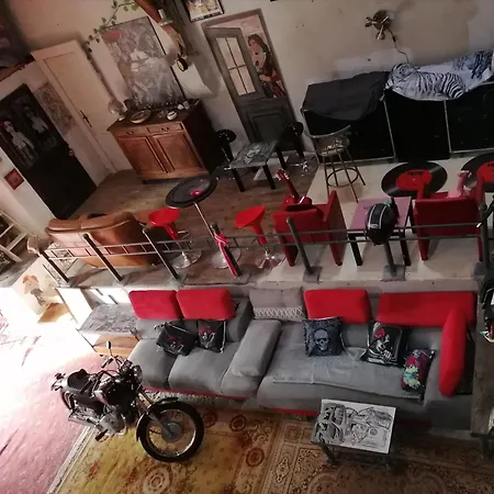 D Hotes Le Labyrinthe Du Peintre Bed & Breakfast Bransat